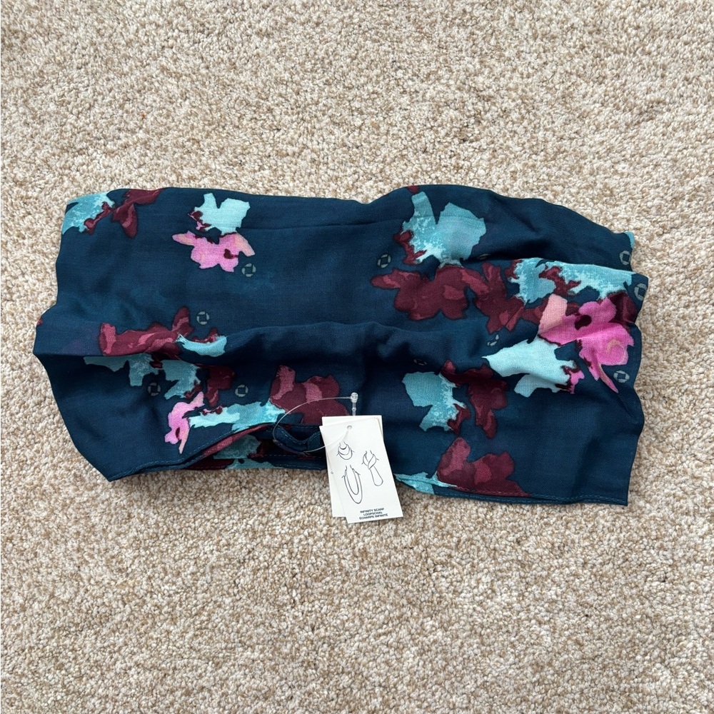 Chase Bank Floral Patterned Scarf